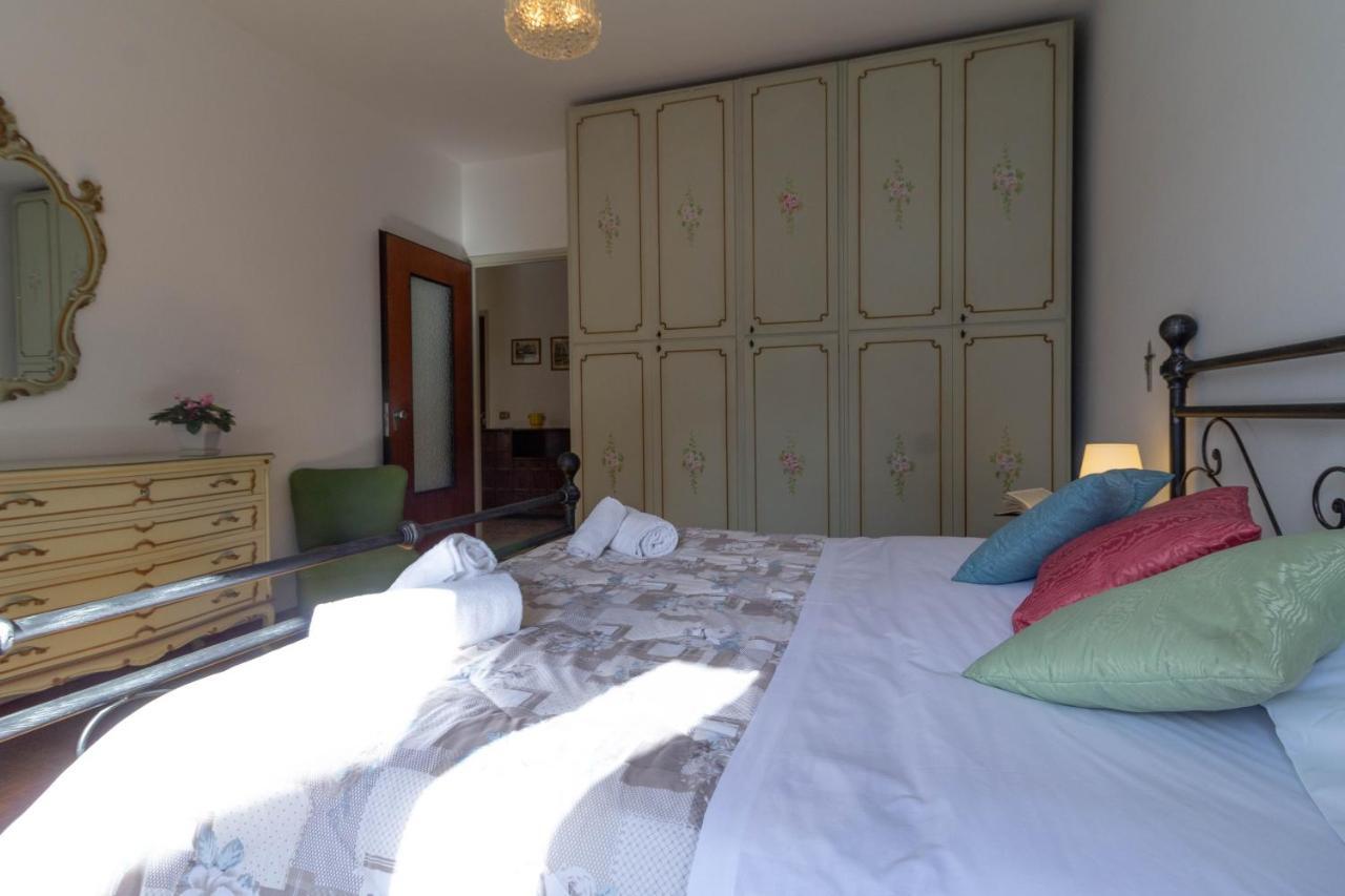 Mamma Ciccia Holiday Home - Lake Front Apartment แมนเดลโล เดล ลาริโอ ภายนอก รูปภาพ