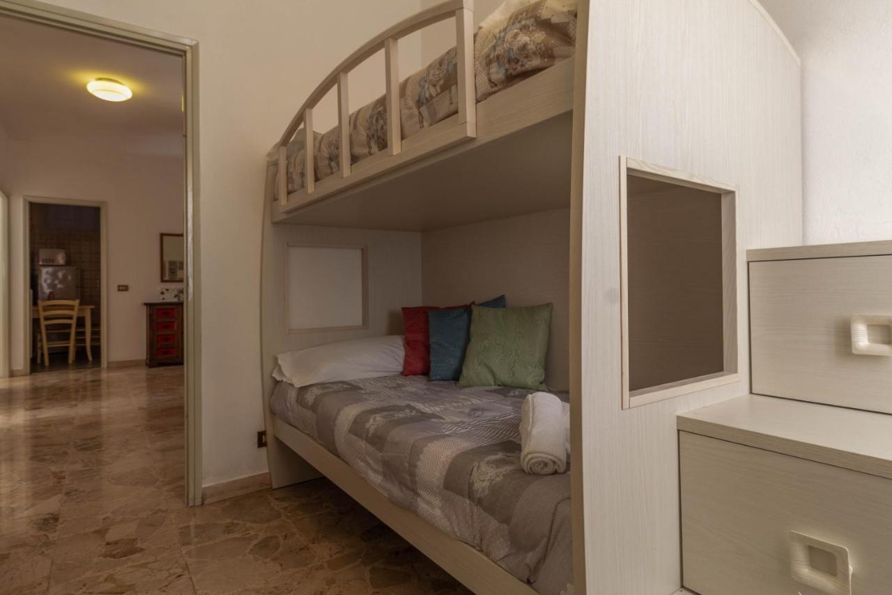 Mamma Ciccia Holiday Home - Lake Front Apartment แมนเดลโล เดล ลาริโอ ภายนอก รูปภาพ